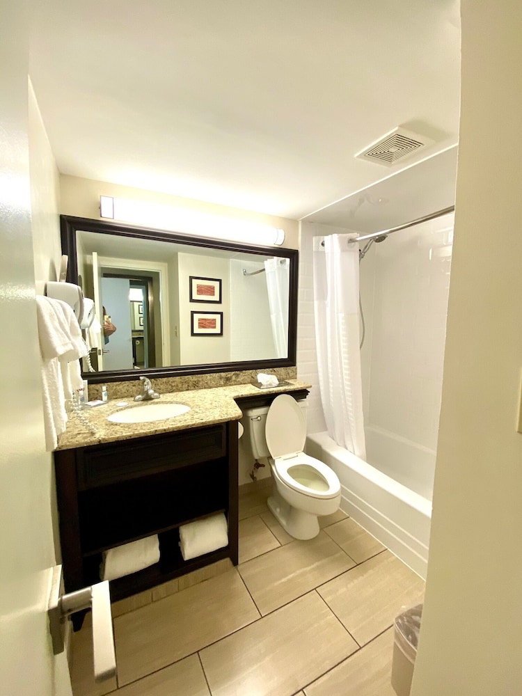 Comfort Inn Oceanside Deerfield Beach 13/46