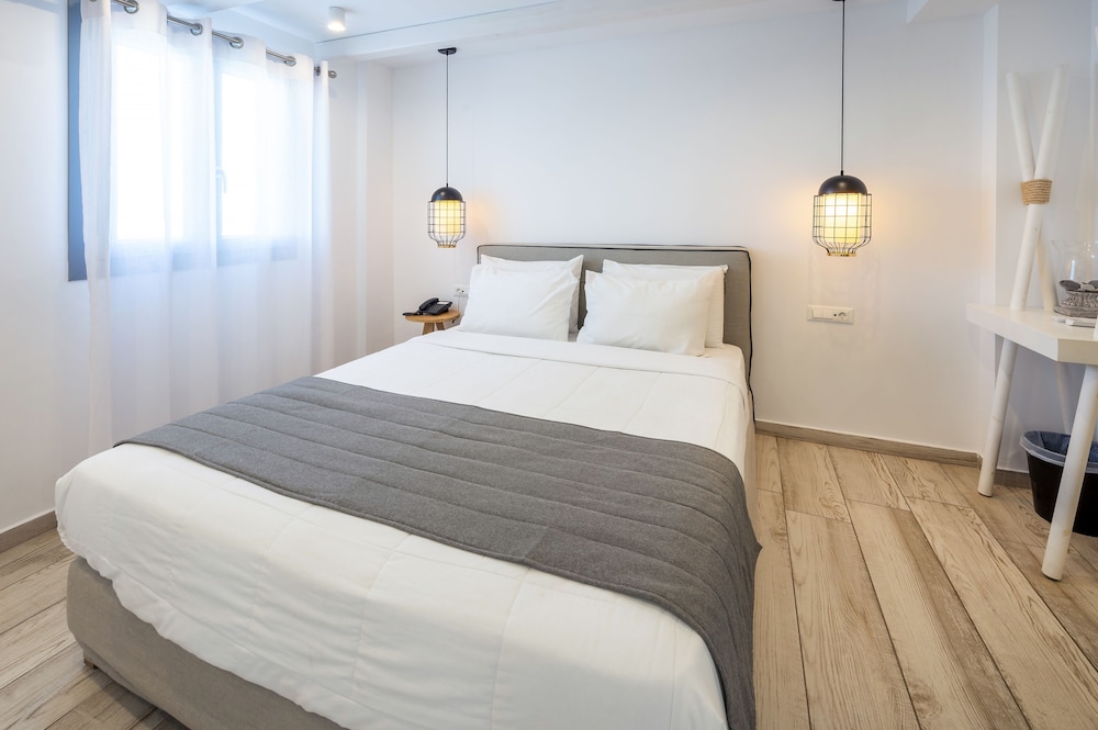 Smy Mediterranean White Santorini - Adults Only 24/60