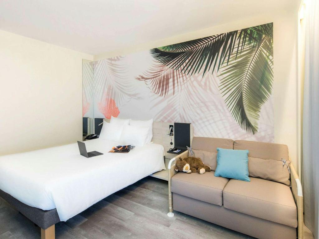 Riviera, Superior, Family, 2 Double Beds, Sofa
