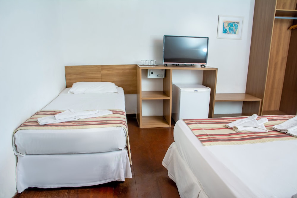 La Belle Beach Hotel 16/50
