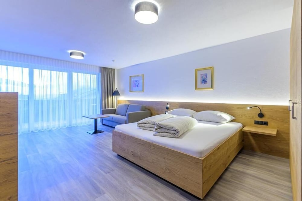 Wohlfuhlhotel Schiestl 12/50