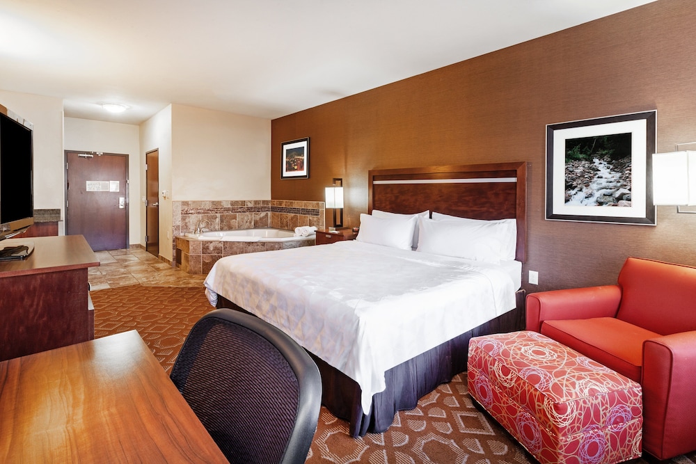 Holiday Inn & Suites Durango Downtown 11/57