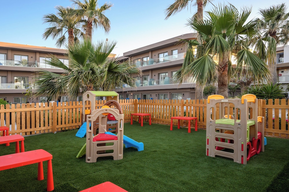 Malia Bay Beach Hotel And Bungalows 65/71