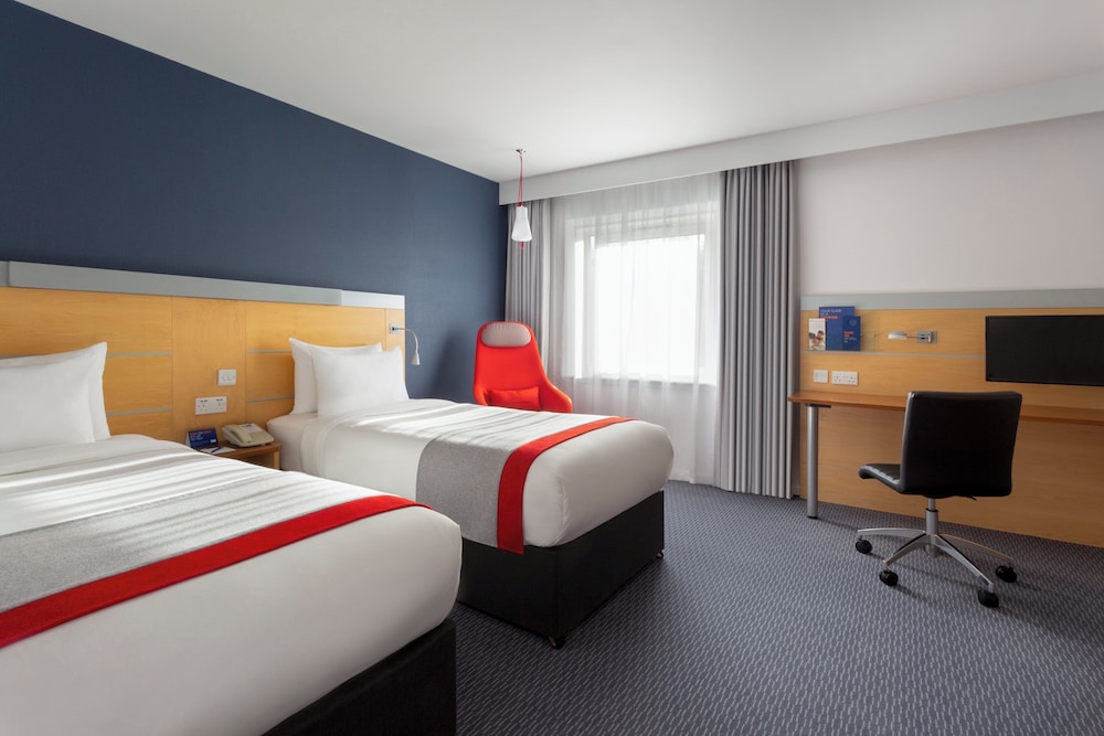 Holiday Inn Express Birmingham Redditch 26/50