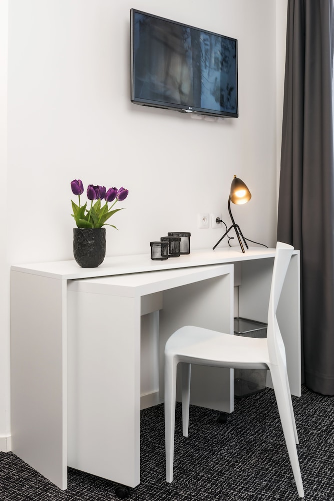 Teneo Apparthotel Talence Espeleta 28/28