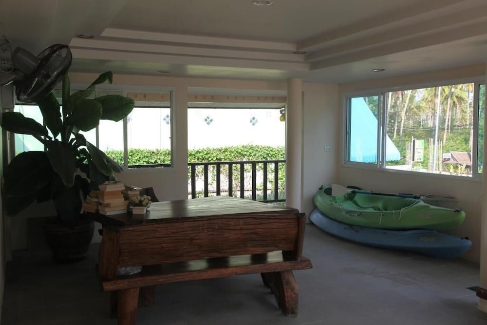 Naiyang Seaview Place 15/33
