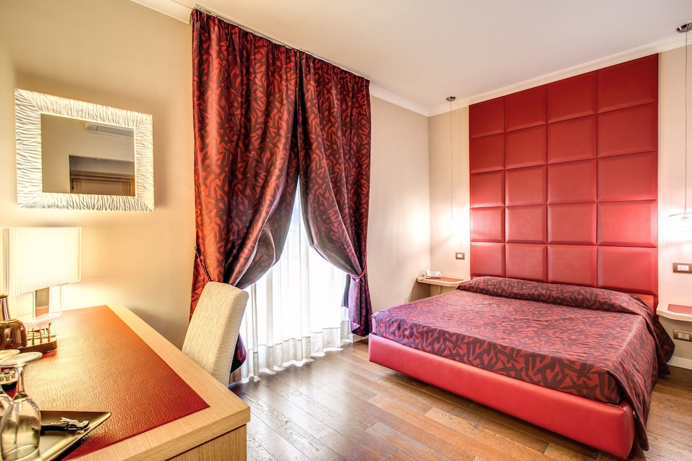 Boutique Hotel Roma 12/36