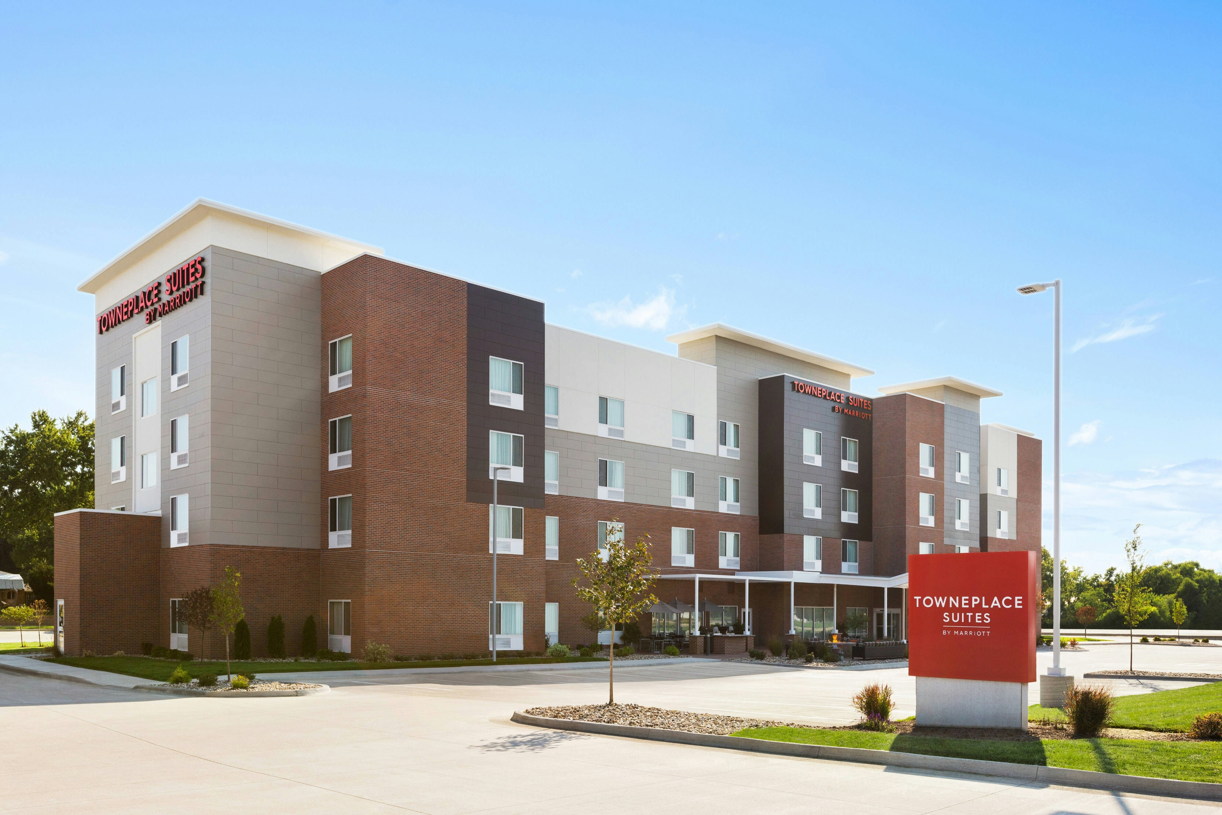 TownePlace Suites by Marriott Cedar Rapids Marion 2/20