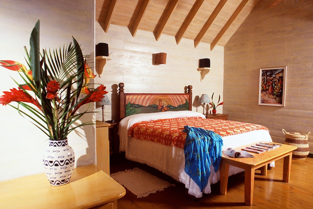 1 Bedroom, Upper, Deluxe, Suite, King Bed, Ocean View