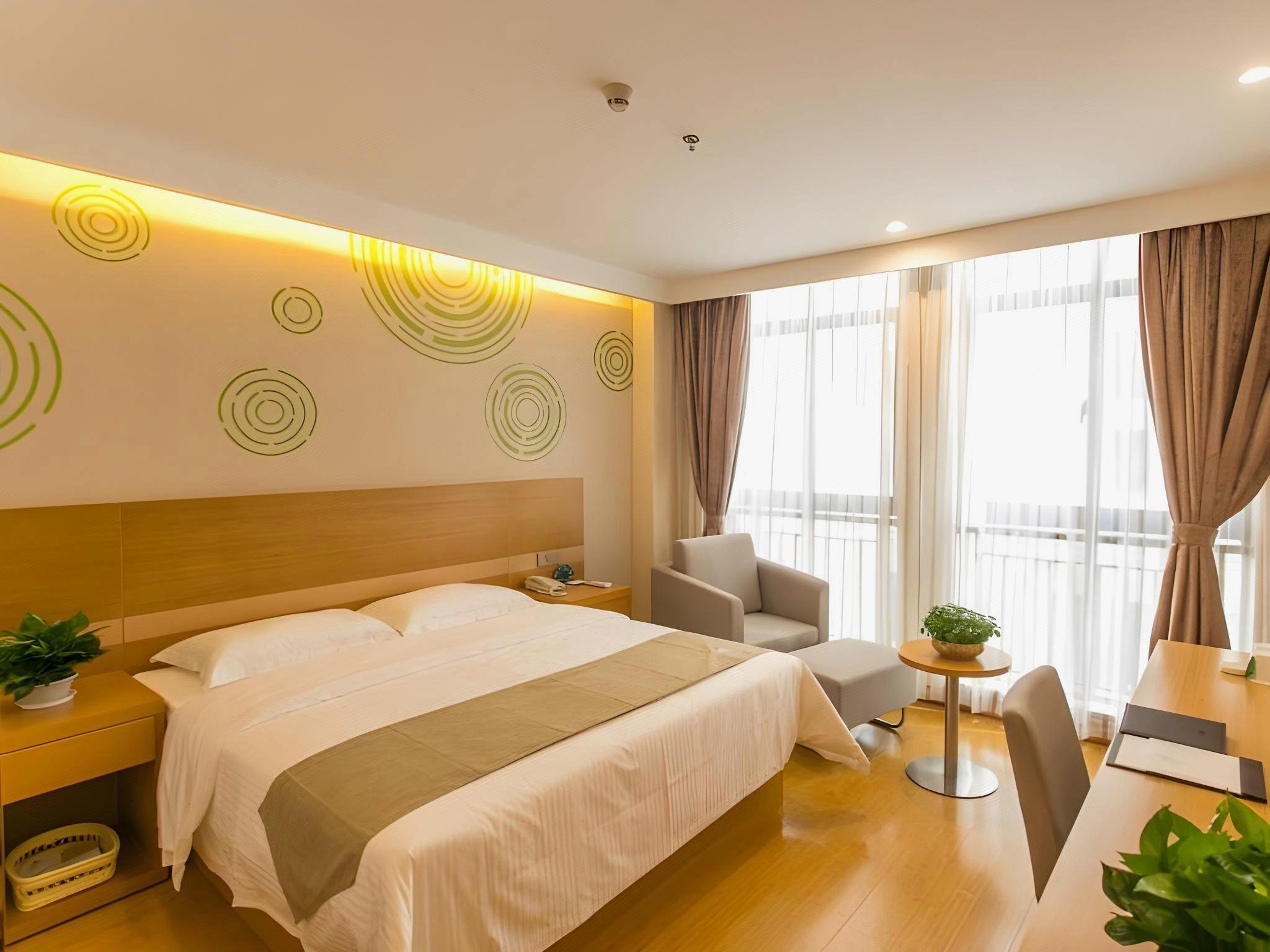 SUPERIOR, DOUBLE BED