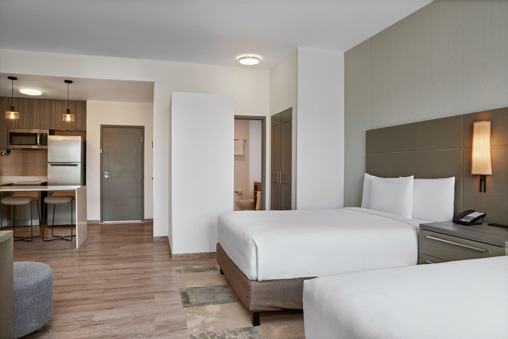 Residence Inn by Marriott Playa del Carmen 7/50