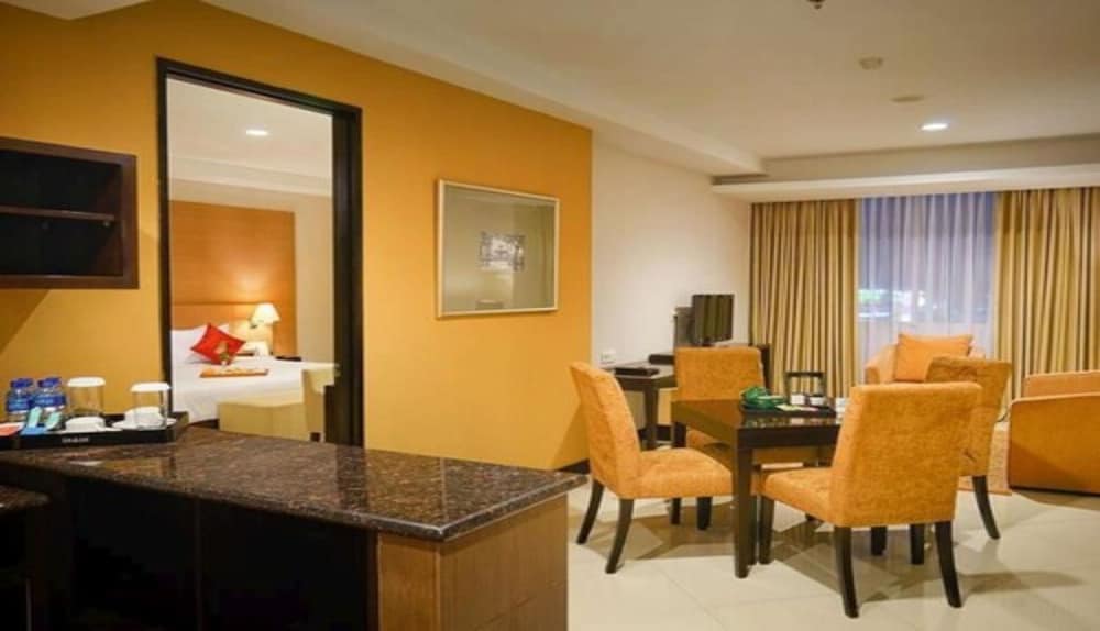 Grage Hotel Cirebon 57/71