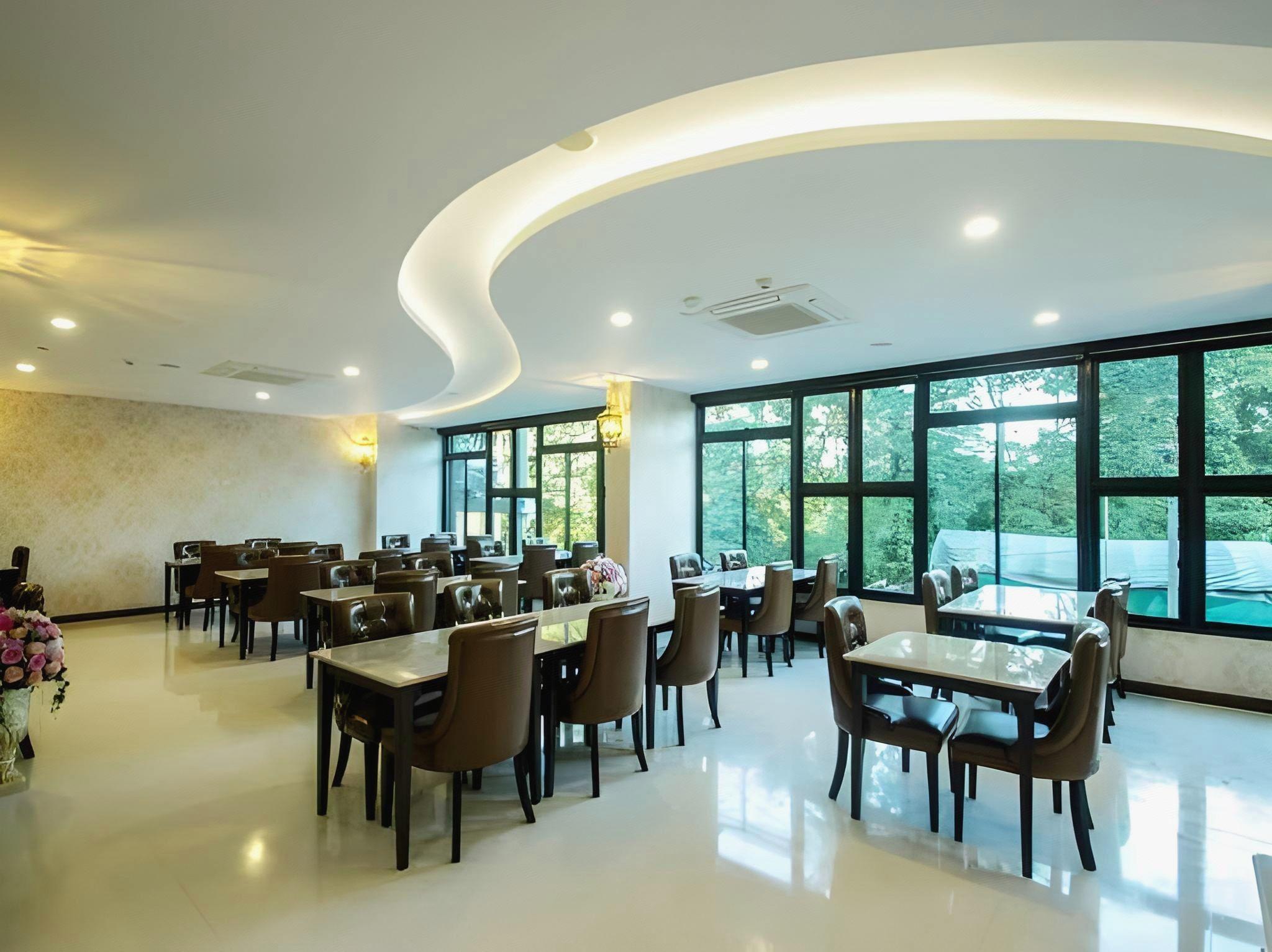 The Y Boutique Hotel 34/44