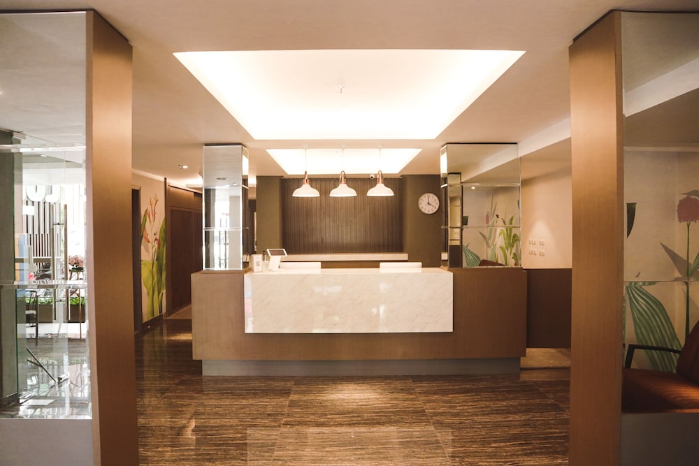 Lun Hotel Manado 2/26