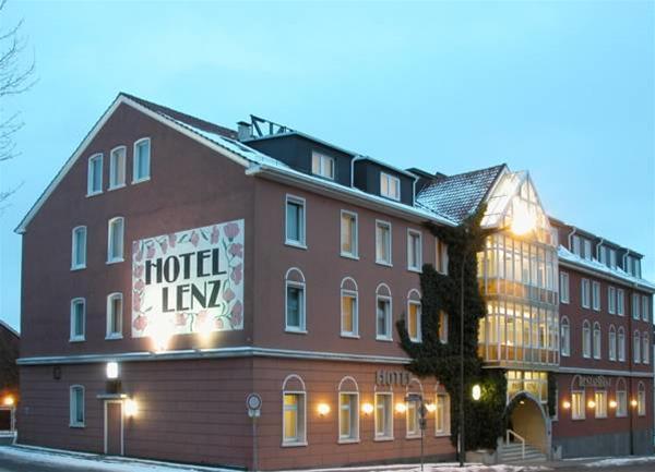 Lenz 4/44