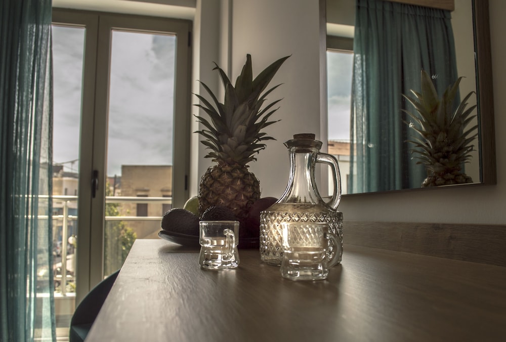Castell Hotel 36/50