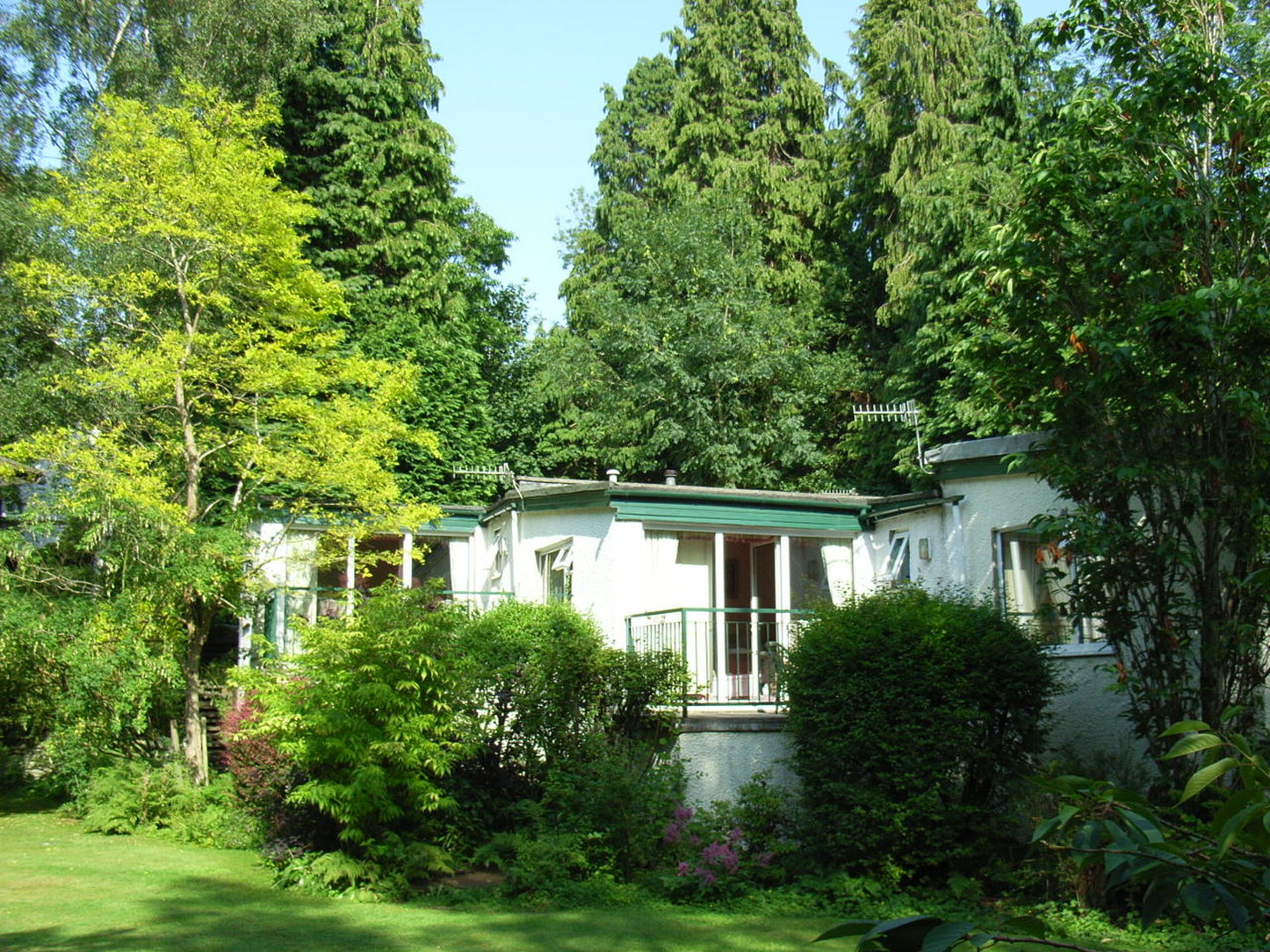 The Burn How Garden House Hotel 64/67