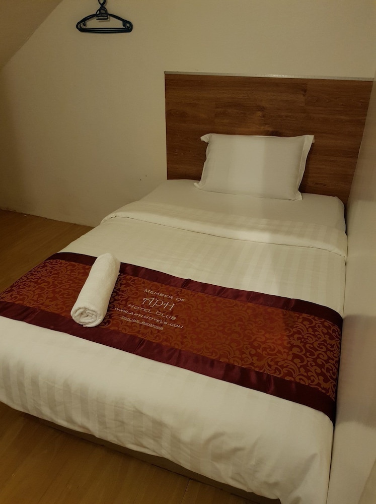 Hotel Rasah Seremban 6/50