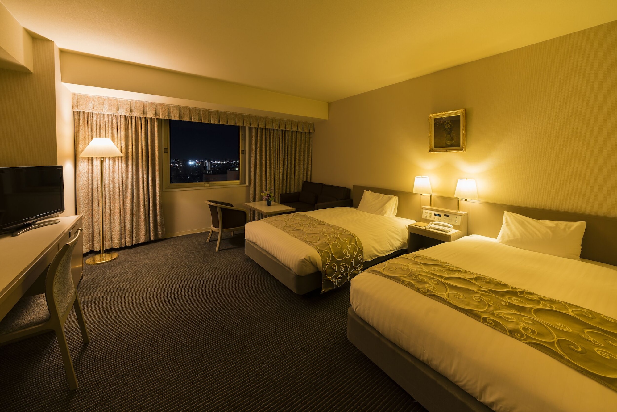STANDARD, TWIN BEDS, MOUNTAIN VIEW