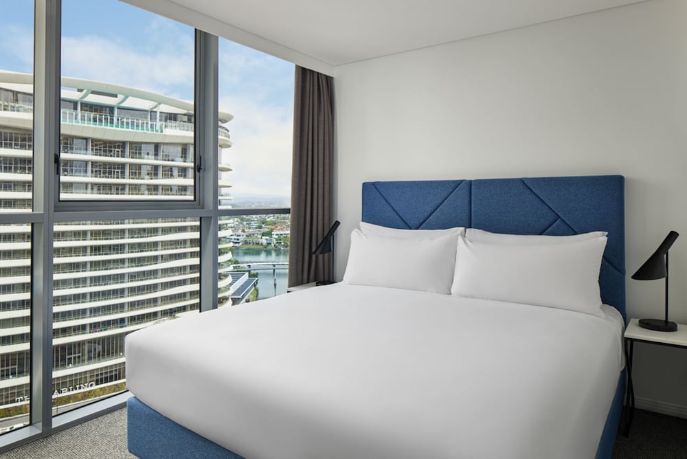3 Bedrooms, Ocean, Luxury, Suite, 3 King Beds
