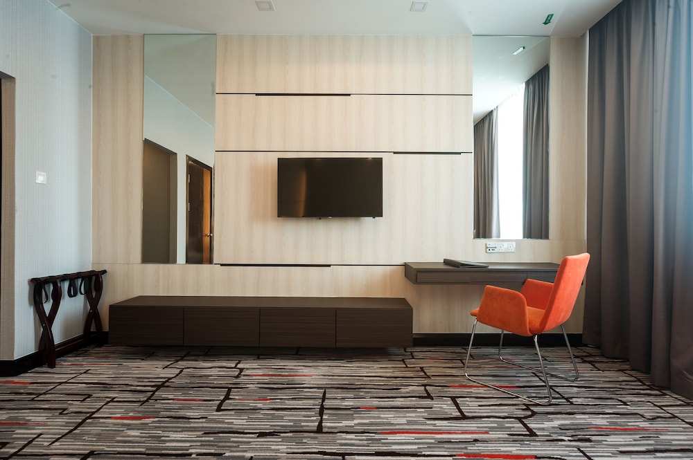 Promenade Hotel Bintulu 38/40