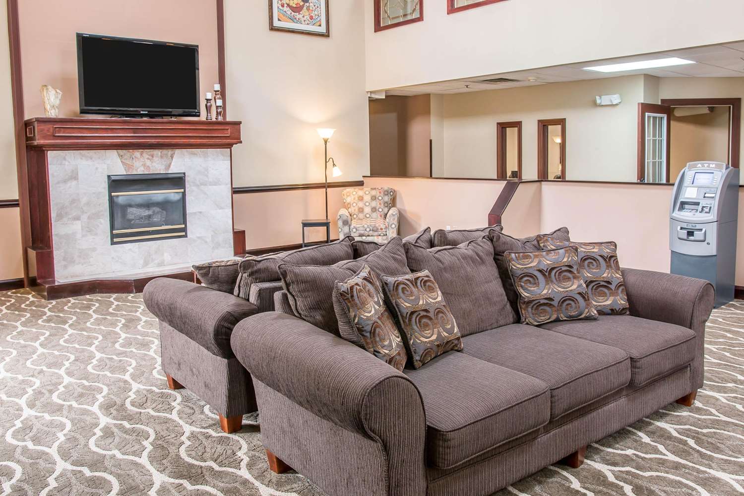 Country Inn & Suites by Radisson, Battle Creek, MI 12/15