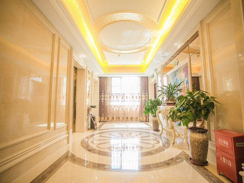 Vienna Hotel (Wuhu Fangte Nanxiang Wanshang) 10/24