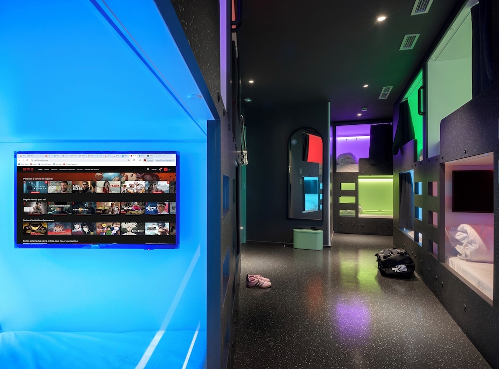 Amistat City Hostel Barcelona 41/50
