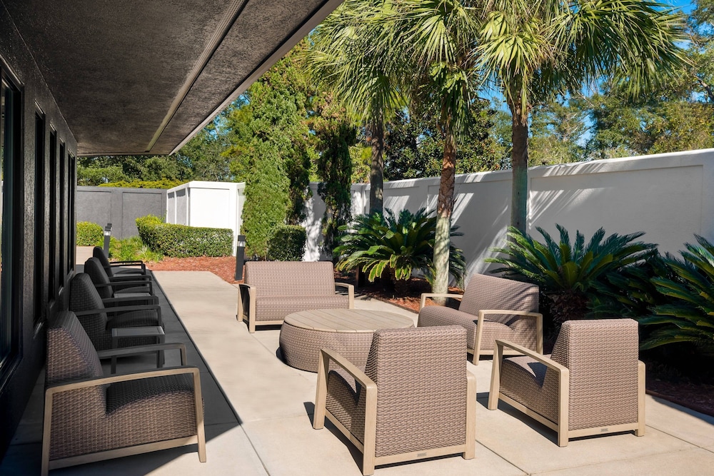 Courtyard by Marriott Tallahassee North/I-10 Capital Circle 38/53