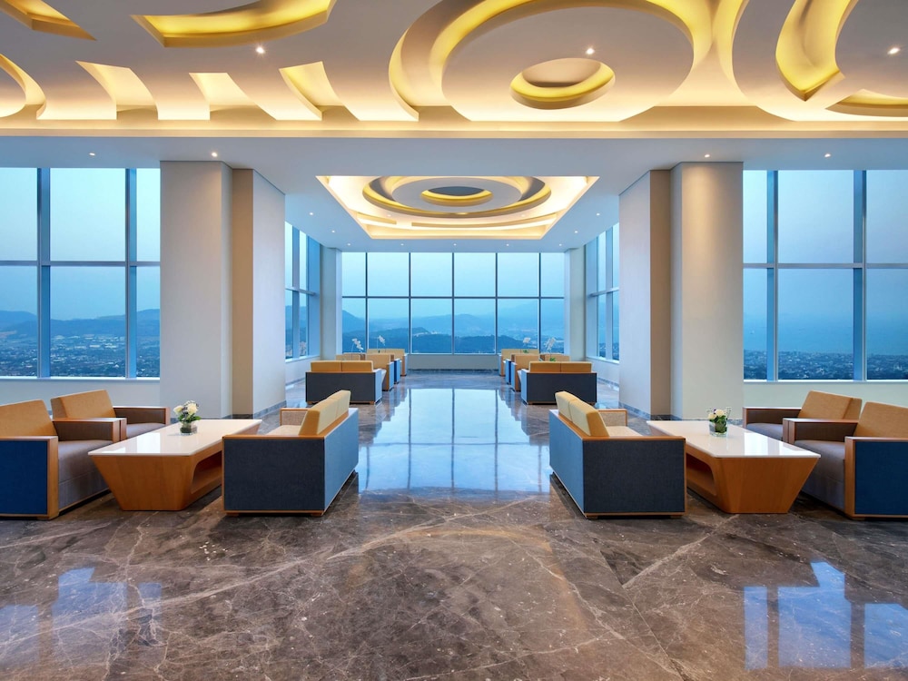 Grand Mercure Lampung 13/25