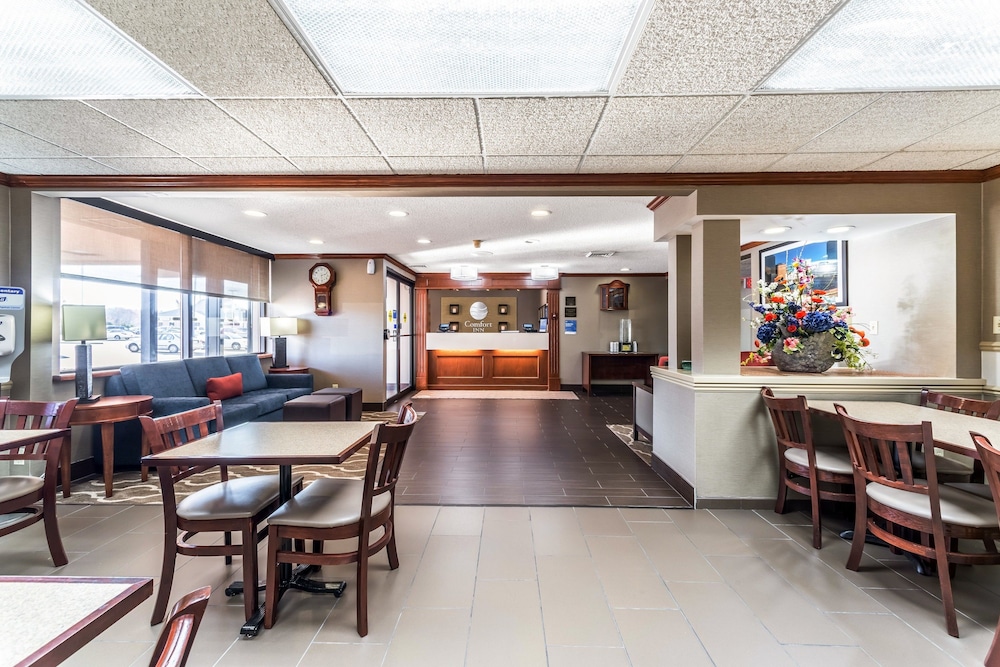 Comfort Inn Festus-St. Louis South 32/39