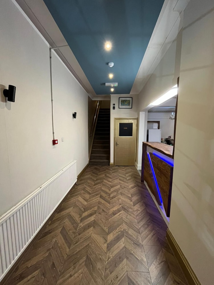 White Rose Hotel & Restaurant - Leeds 42/50