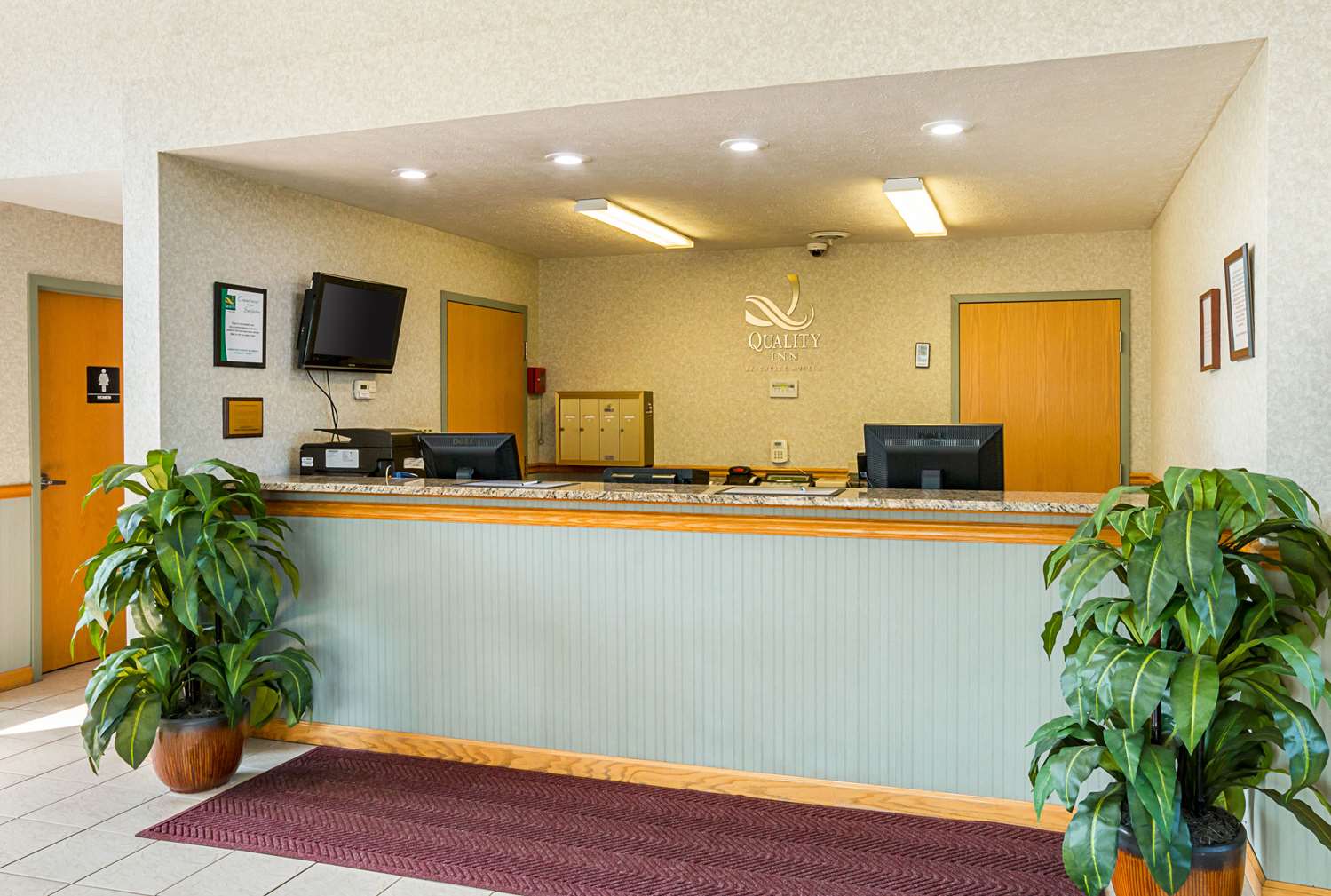 Quality Inn Weston, WV 5/22