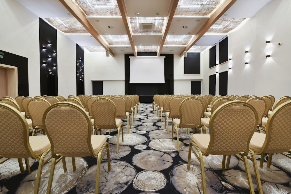 Hotel Warszawa SPA and Resort 34/50