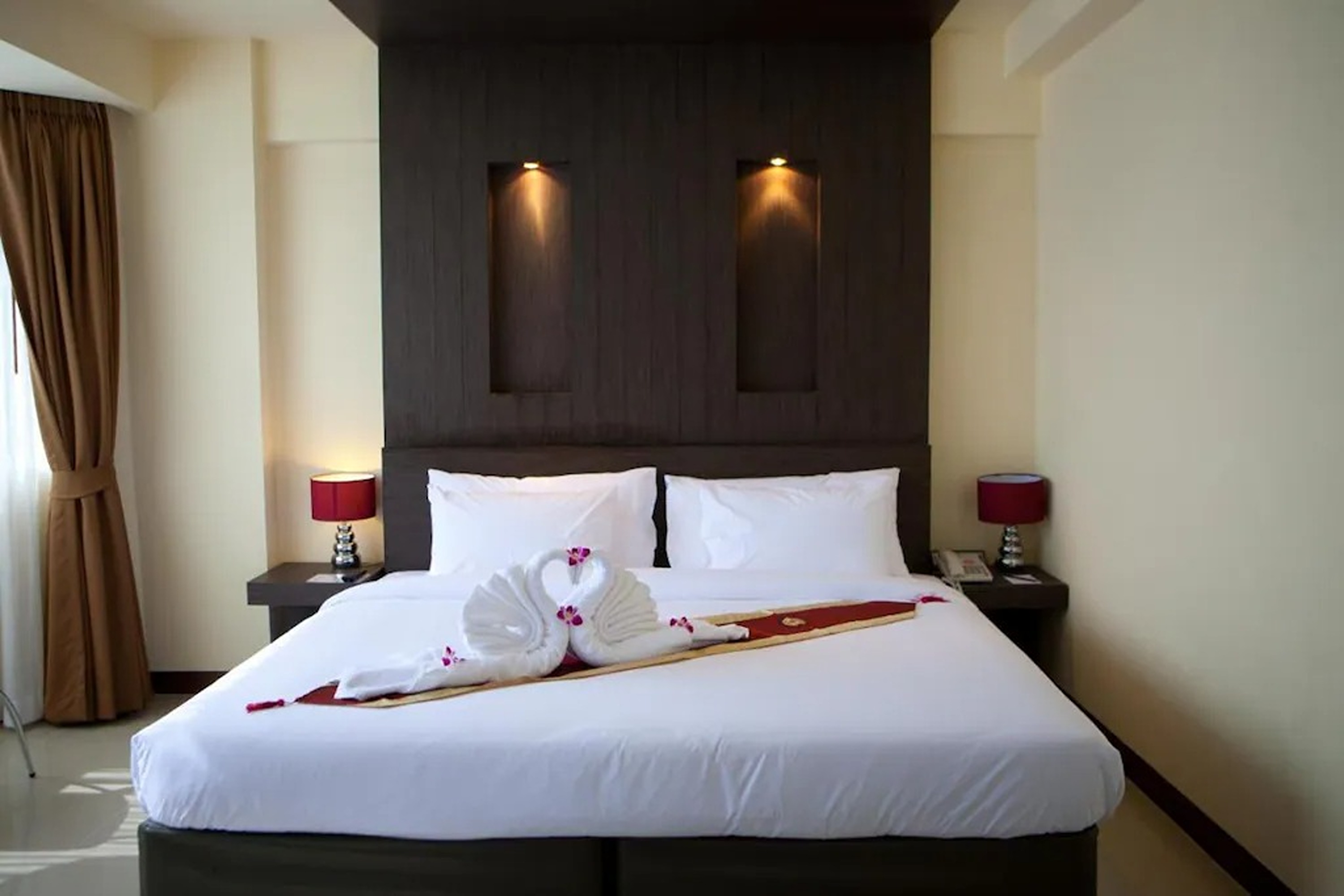Sun City Pattaya Hotel 13/40