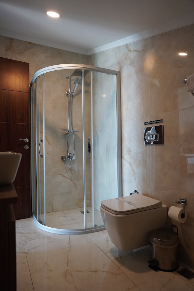 Room 23 Boutique Hotel 49/50
