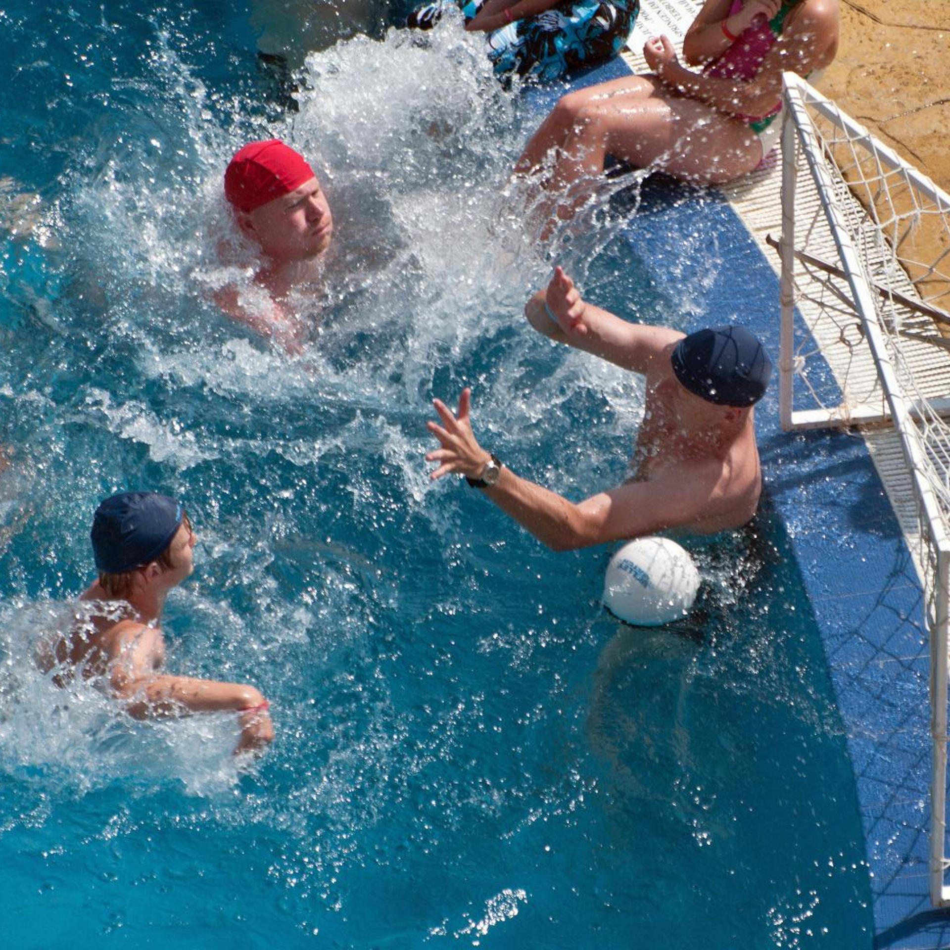 Bella Vista Beach Club 42/54
