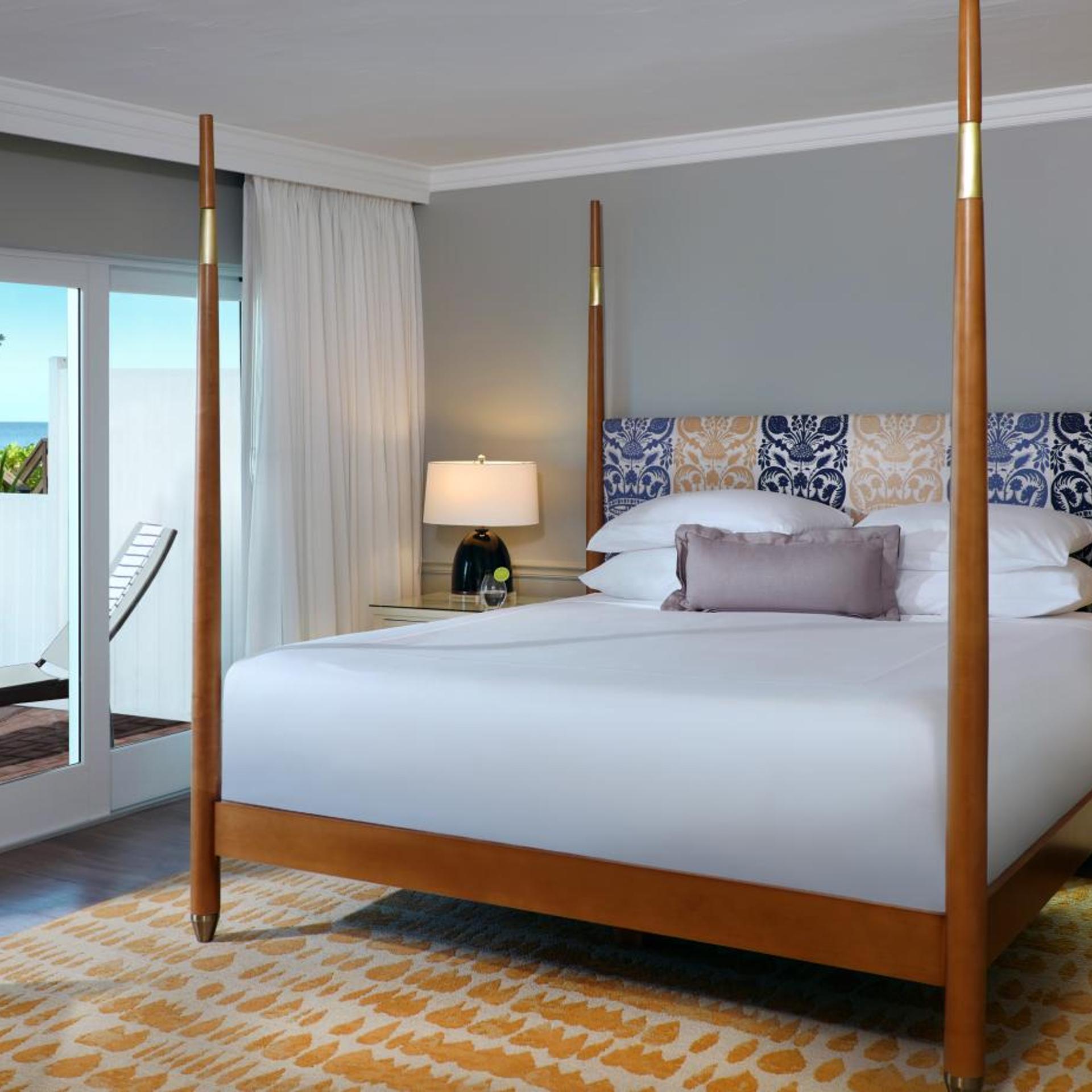 Lanai, 2 Queen Beds, Beach Front, Accessible