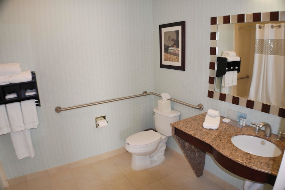 Hampton Inn & Suites Nashville @ Opryland 31/56