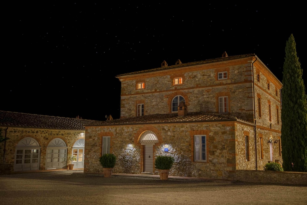 BORGO SCOPETO RELAIS in CASTELNUOVO BERARDENGA