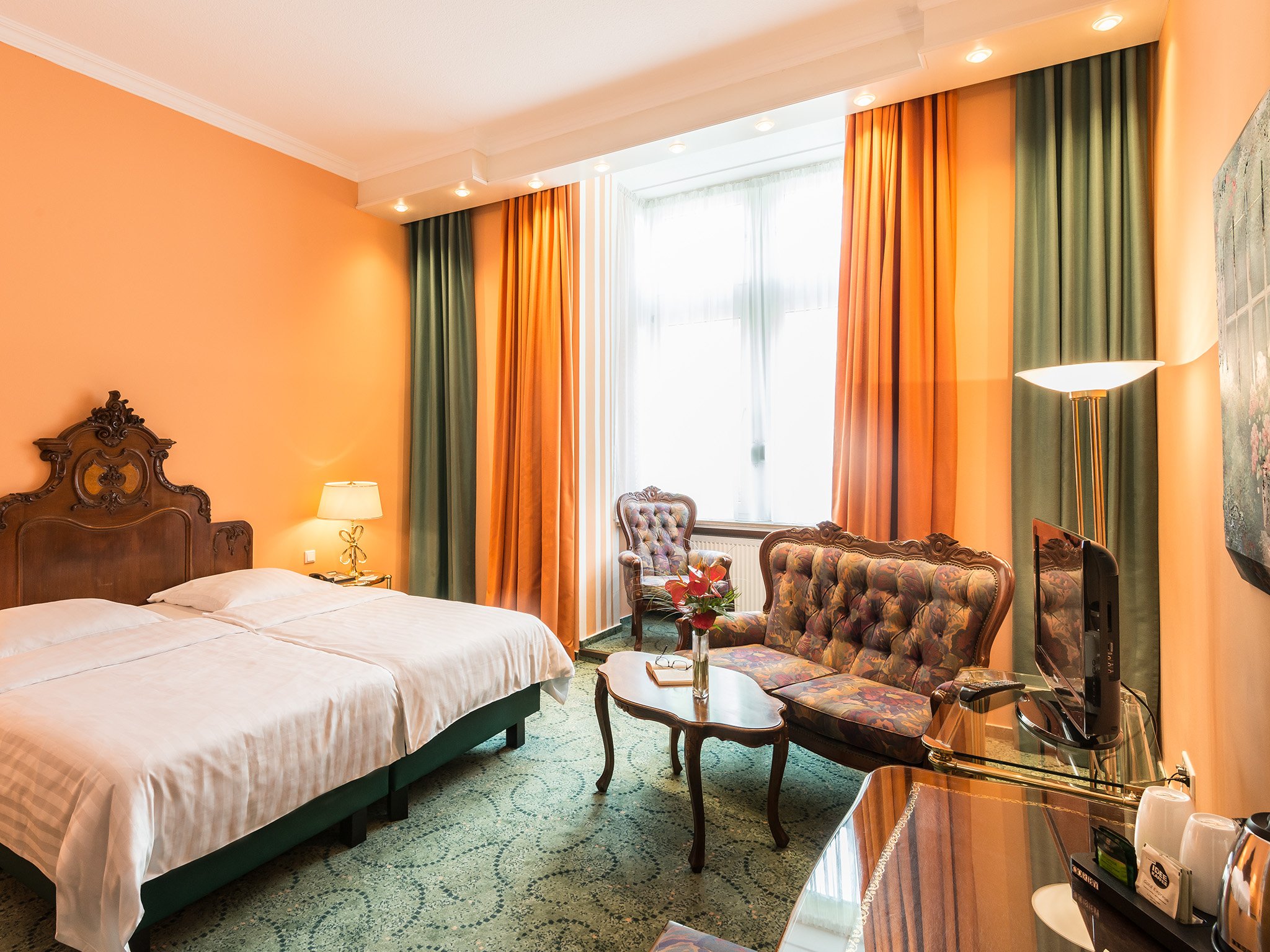 Hotel Palmenhof 24/68