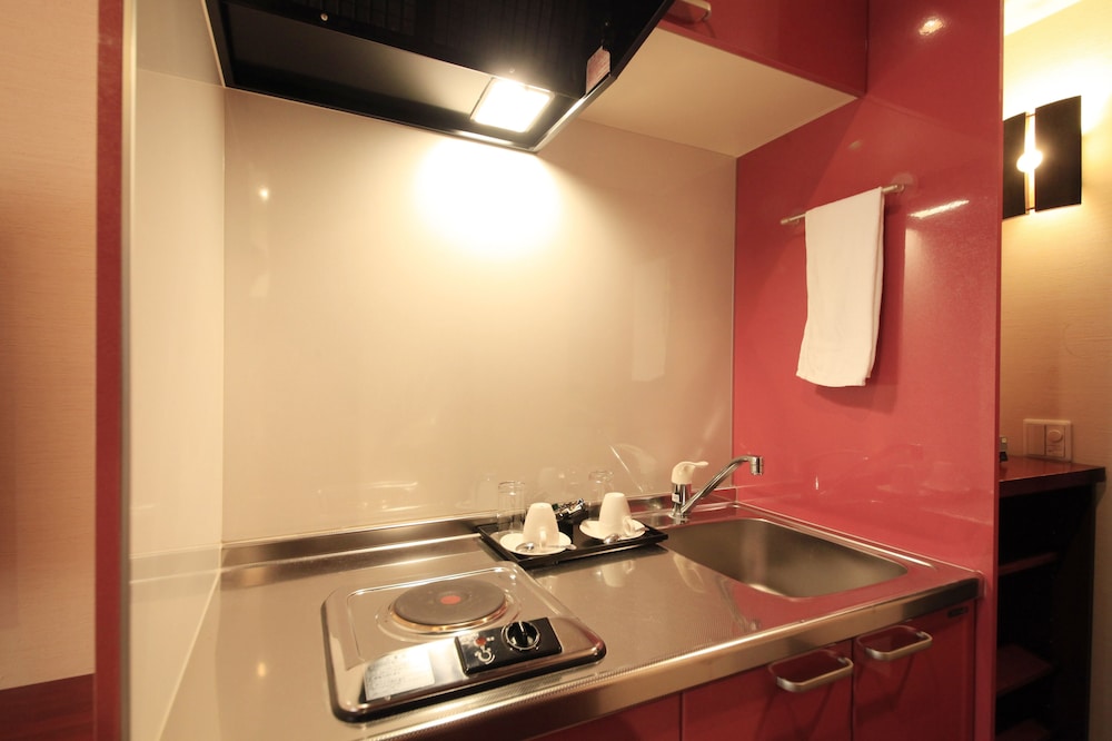 Centurion Hotel Residential Akasaka Station 50/50
