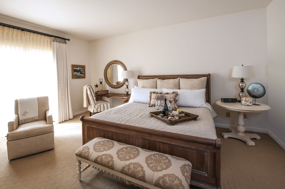 غرفة ديلوكس بسرير كينج بإطلالة على الحديقة لذوي الإعاقة
