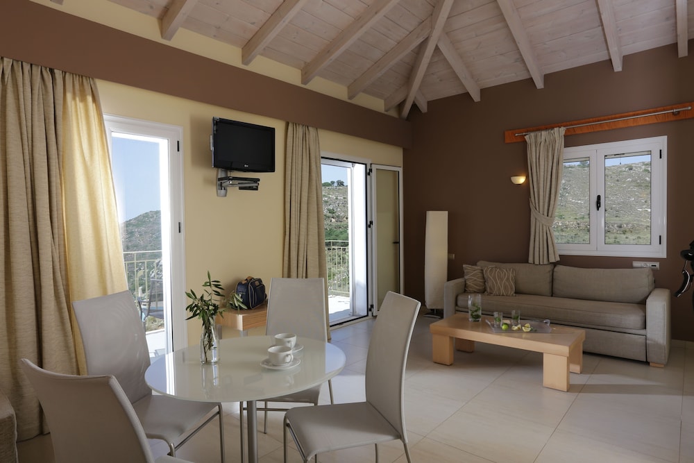Petani Bay Hotel 50/76