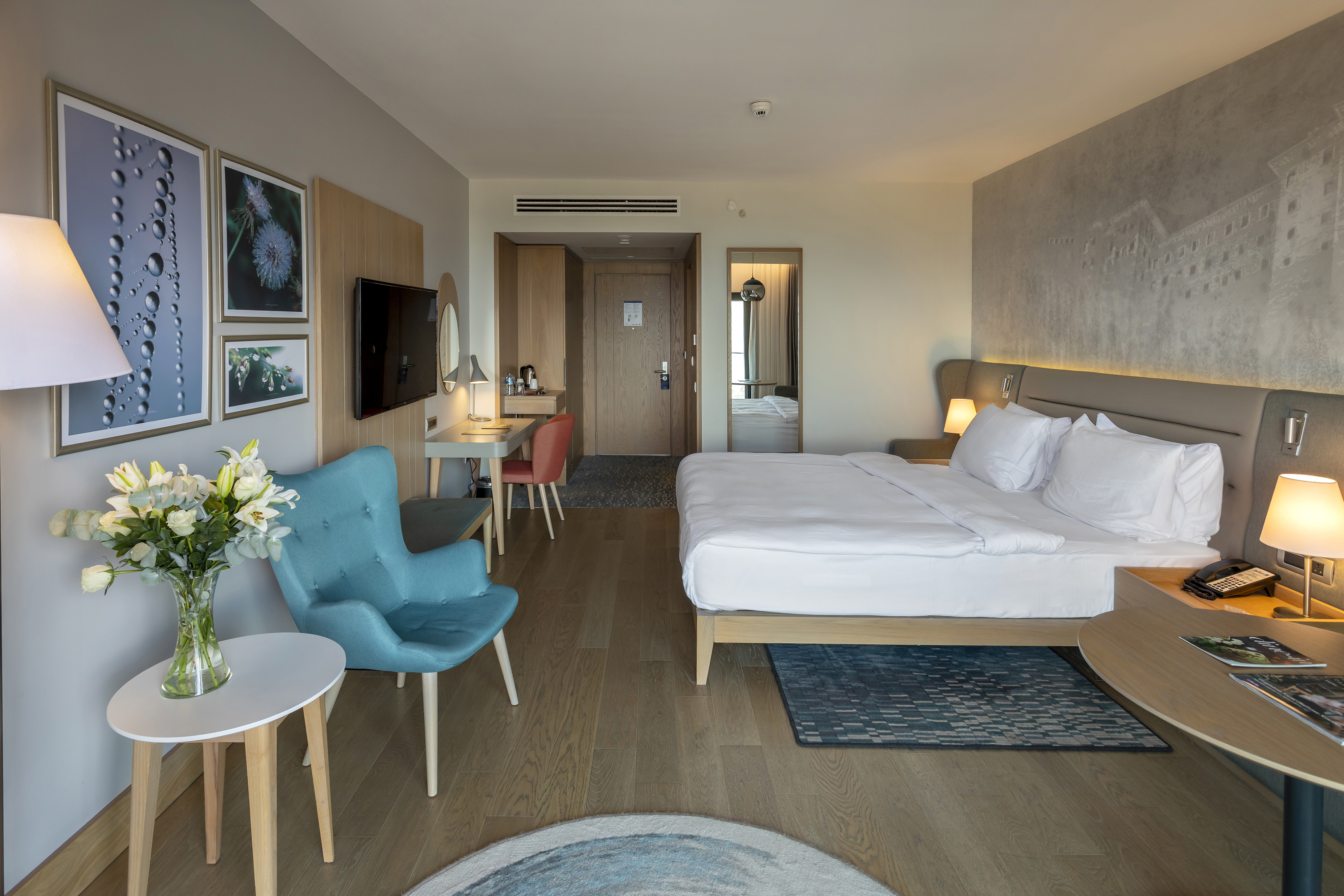 Room, Double or Twin Bed, Mountain View, Balcony, Radisson Blu Hotel Trabzon 2/4