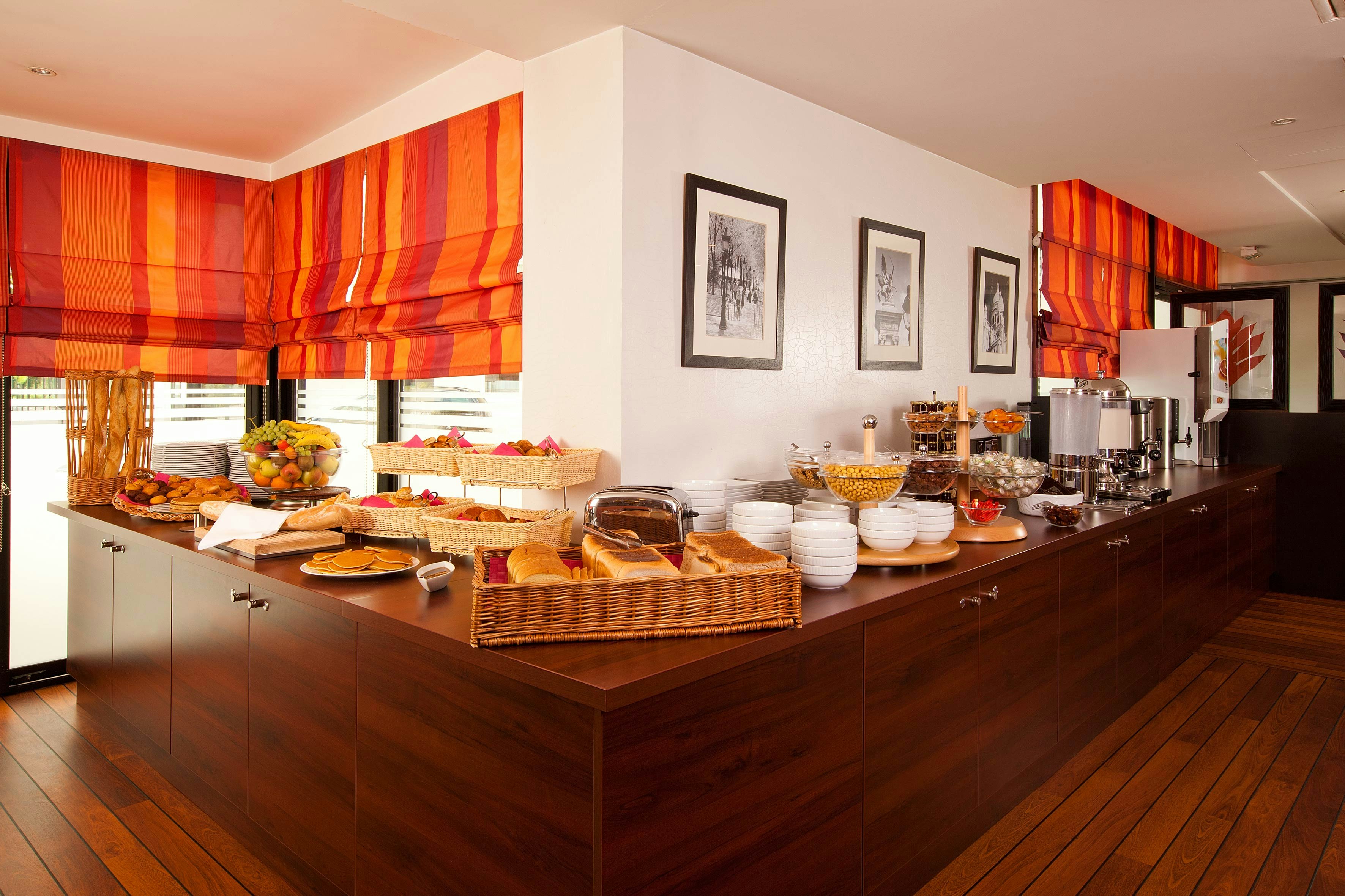 Residhome Val D Europe Hotel 6/52