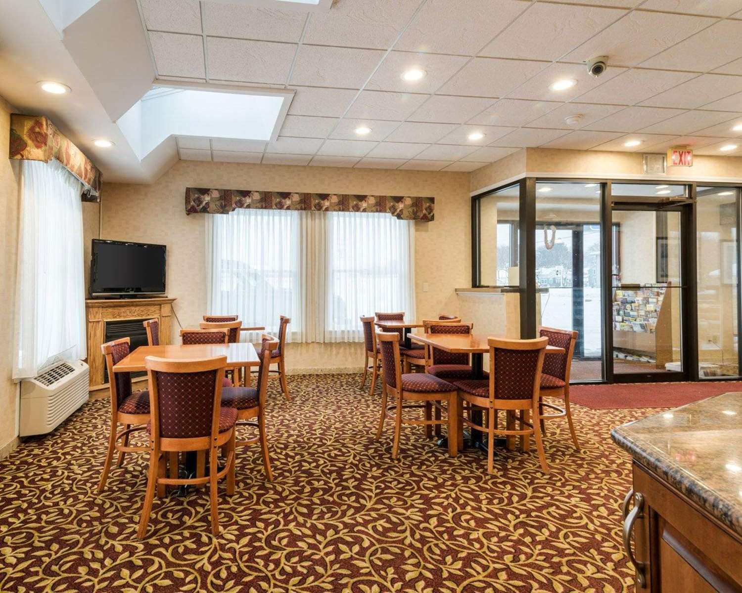 Rodeway Inn Weedsport NY 7/9
