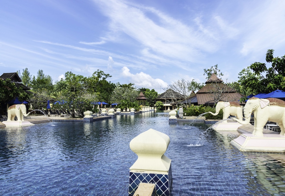 The Sun Club Khao Lak by Katathani 55/63