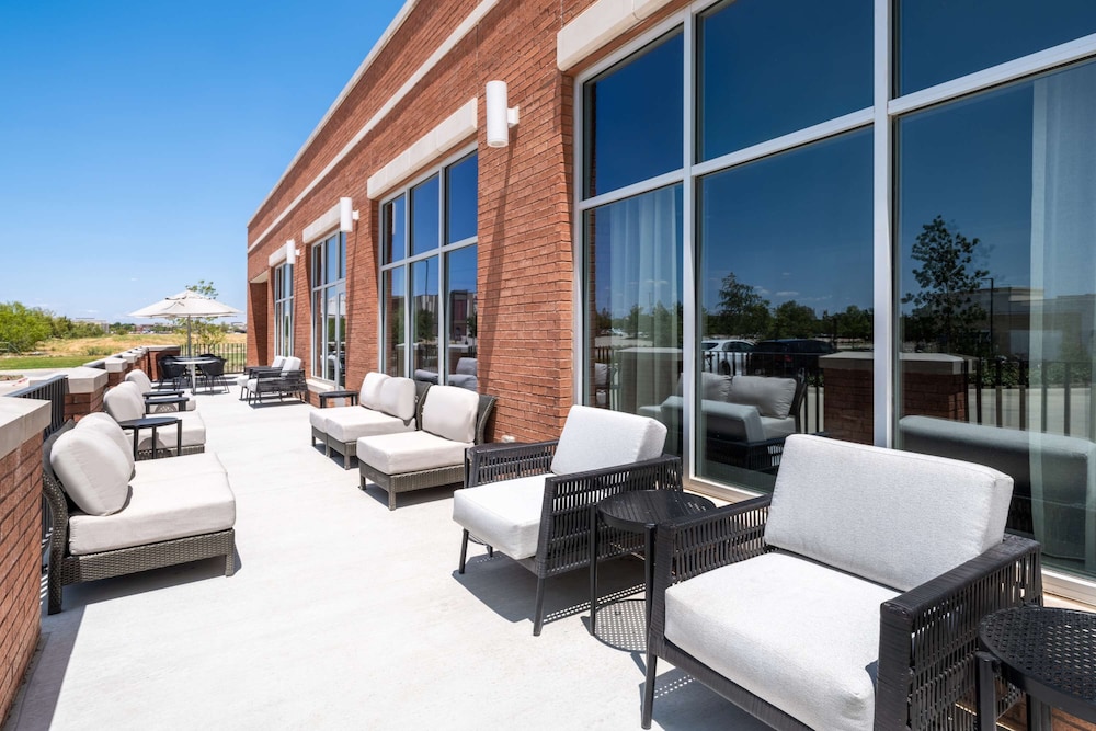 Hyatt Place Fort Worth-Alliance Town Center 33/47