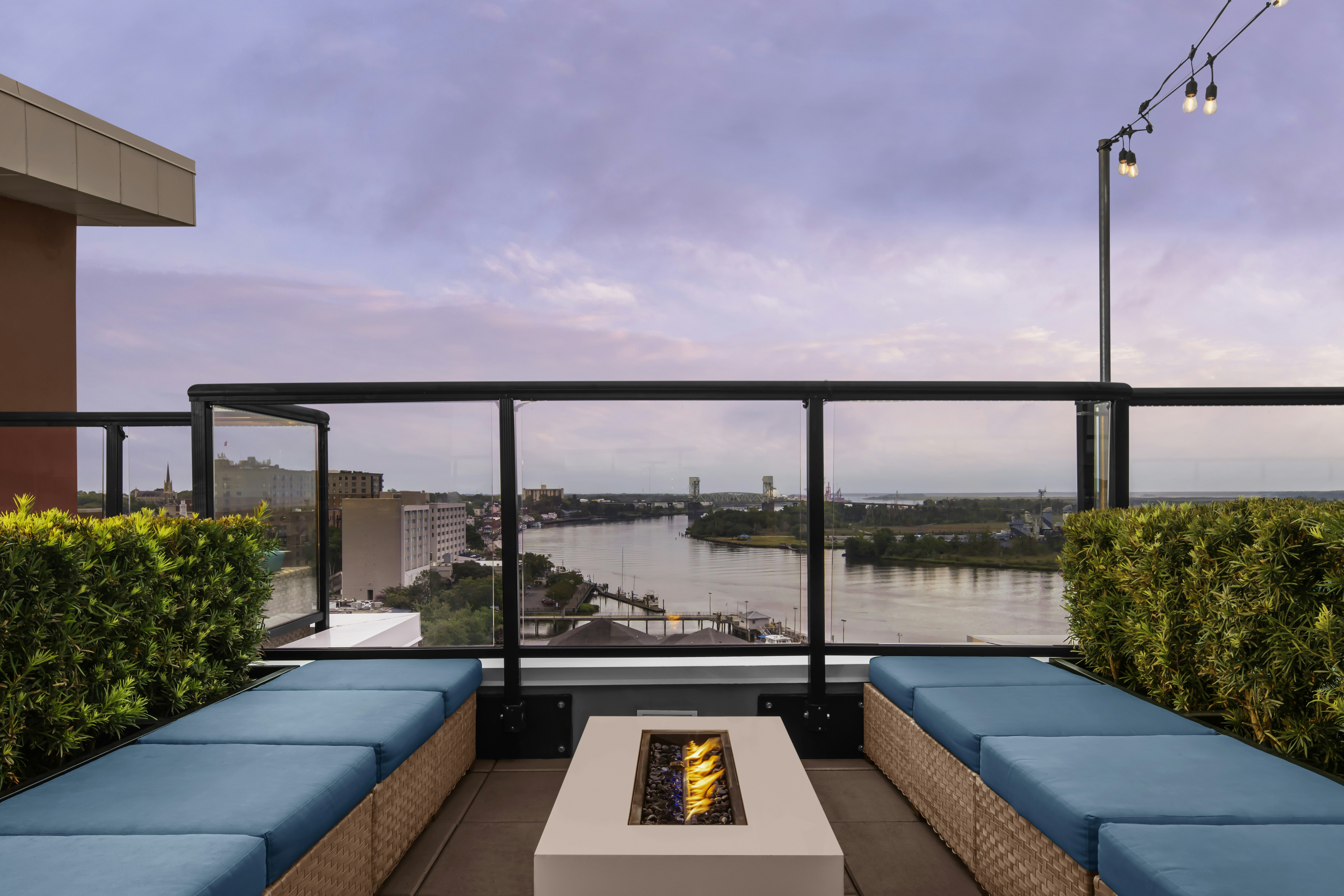 Embassy Suites by Hilton Wilmington Riverfront 76/76